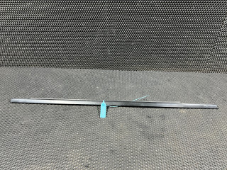 молдинг двери задней левой Nissan Rogue T33 2022, 1.5 л., KR15, бензин, АКПП, внедорожник 5 дв., 828216RA0A