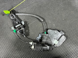 замок двери задней правой Jaguar F-Pace 1 поколение X761 2018, 3.0 л., AJ 126, бензин, АКПП, внедорожник 5 дв., BJ32224N02, T2H17437, HK8324994DC