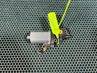 моторчик регулировки сиденья Porsche Macan 1 поколение [2-й рестайлинг] 2022, 2.9 л., бензин, АКПП, внедорожник 5 дв., 0390203389