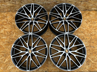 диск литой Porsche Macan GTS 1 поколение [2-й рестайлинг] 95B 2022, 2.9 л., DGR, бензин, АКПП, внедорожник 5 дв., 95B601025FC, 95B601025FD