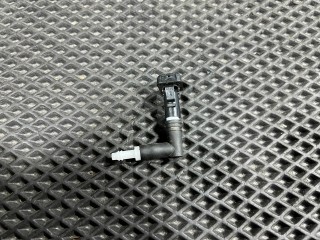 форсунка омывателя лобового стекла Chevrolet Trax 2 поколение 2024, 1.2 л., бензин, АКПП, внедорожник 5 дв., передний привод, 42734806