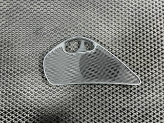 сетка на динамик двери задней правой Audi S8 D4 2013, 4.0 л., CGTA, бензин, АКПП, седан, 4H0868960