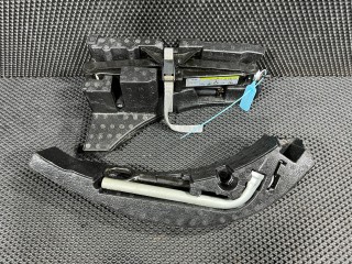 домкрат Volkswagen Taos 1 поколение 2021, 1.5 л., DNKA, бензин, АКПП, внедорожник 5 дв., 4D0012219A, 5QM011031A, 5Q0011221, 5NA805615, 2GJ012115D