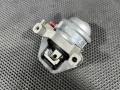 подушка крепления двигателя Audi S8 D4 2013, 4.0 л., CGTA, бензин, АКПП, седан, 4H0199384C - фото №2
