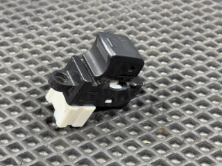 кнопка стеклоподъемника двери Infiniti FX35 1 поколение 2006, 3.5 л., VQ35DE, бензин, АКПП, внедорожник 5 дв., 25411-AX600