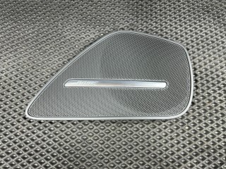 сетка на динамик двери задней левой Audi S8 D4 2013, 4.0 л., CGTA, бензин, АКПП, седан, 4H0868451A