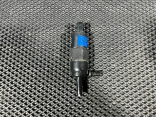 насос (моторчик) омывателя фар Audi S8 D4 2013, 4.0 л., CGTA, бензин, АКПП, седан, 6R0955681