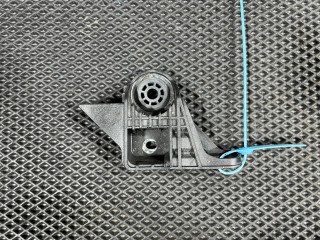 кронштейн радиатора Chevrolet Trax 2 поколение 2024, 1.2 л., бензин, АКПП, внедорожник 5 дв., передний привод, 42832563