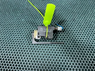 активатор замка крышки топливного бака Porsche 911 997 2006, 3.6 л., бензин, АКПП, 997624113