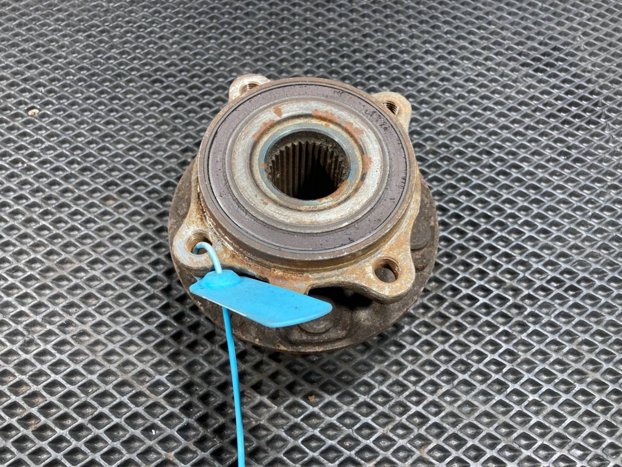 ступица передняя Jaguar XF X260 260 2016, 3.0 л., AJ 126, бензин, АКПП, седан, GX732C300BB, T2H36089, T2H40590, T2H46521, T2H9763 - фото №1