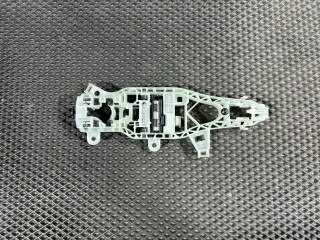 скелет ручки двери передней правой Chevrolet Trax 2 поколение 2024, 1.2 л., LIH, бензин, АКПП, внедорожник 5 дв., передний привод, 42803028