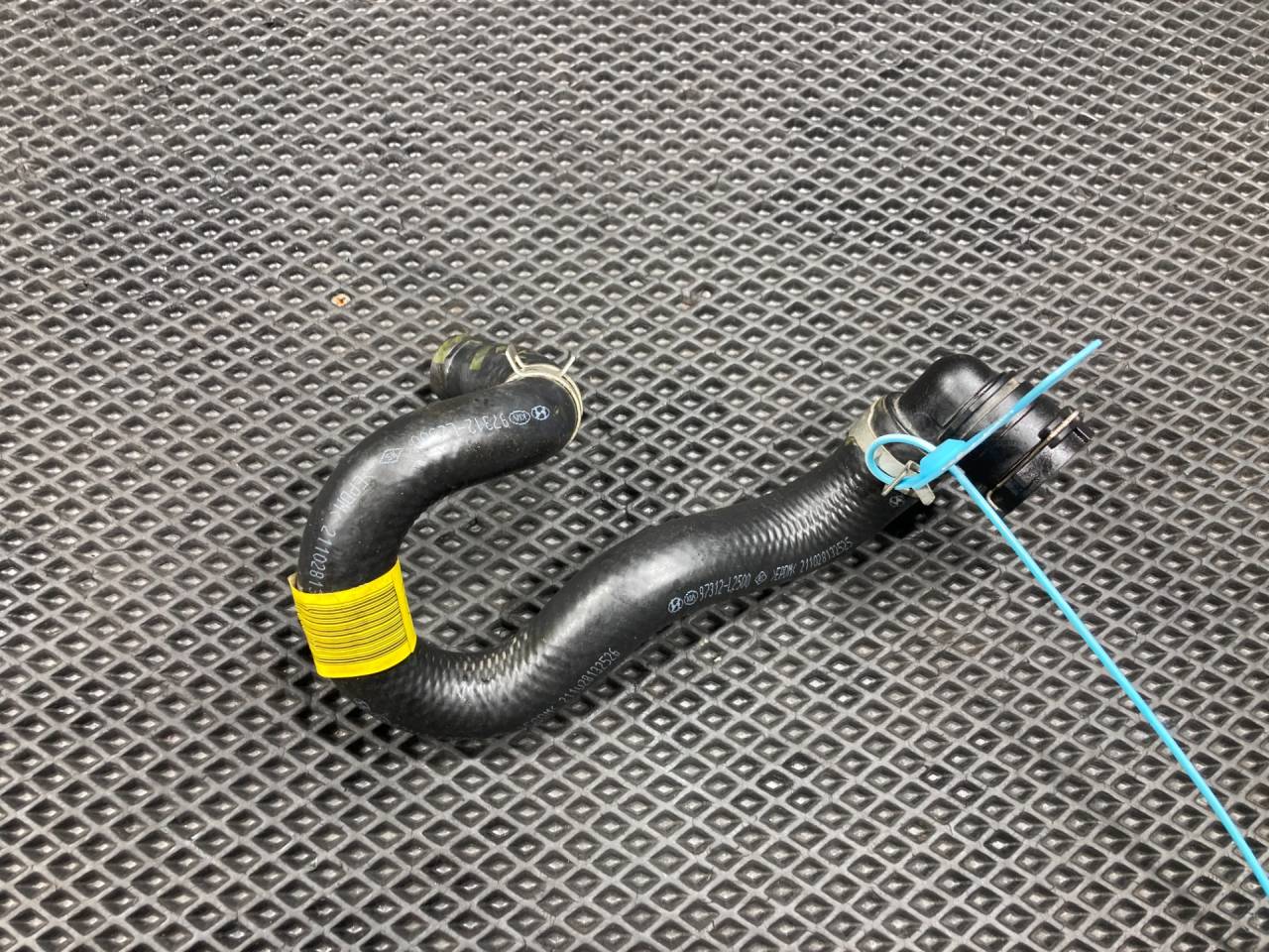 патрубок (трубопровод, шланг) Kia K5 3 поколение 2020, 1.6 л., G4FP, бензин, АКПП, 97312-L2500 - фото №1