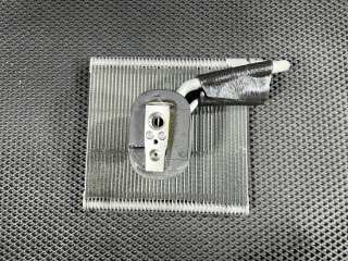 испаритель кондиционера Volkswagen Taos 1 поколение 2023, 1.5 л., DNKA, бензин, АКПП, внедорожник 5 дв., передний привод, 5QM816103A, 5QM816679