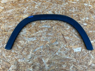 накладка колесной арки передний правый Chevrolet Trax 2 поколение 2024, 1.2 л., бензин, АКПП, внедорожник 5 дв., передний привод, 42733298