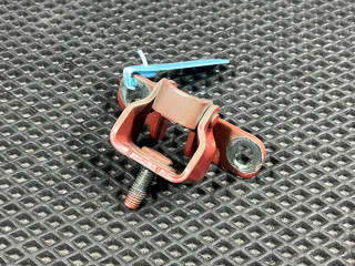 петля крышки багажника Buick Encore GX 1 поколение [рестайлинг] 2024, 1.3 л., бензин, АКПП, внедорожник 5 дв., 42757873, 42392688, 94543776, 95133199