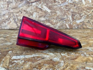 фонарь крышки багажника левый Audi A4 B9 2016, 2.0 л., CVKB, бензин, МКПП, седан, 8W5945075