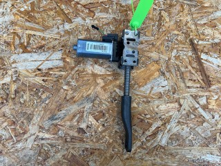 моторчик регулировки сиденья Porsche Macan 1 поколение 2018, 3.0 л., бензин, АКПП, внедорожник 5 дв., 984686-105