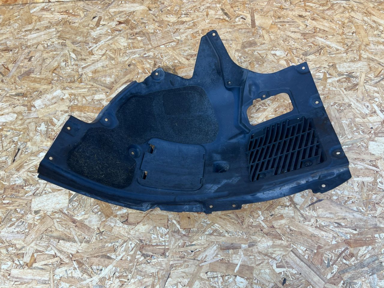 защита арок передняя левая (подкрылок) BMW 7 серия G11/G12 2017, 3.0 л., B57 D30 A, дизель, АКПП, седан, 51717340193, 51717340195, 51757340199 - фото №1