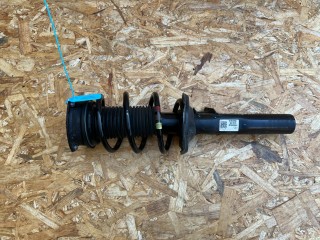 амортизатор передний Volkswagen Tiguan 2 поколение [рестайлинг] 2024, 2.0 л., DTEA, бензин, АКПП, внедорожник 5 дв., полный привод, 5QF413031AS