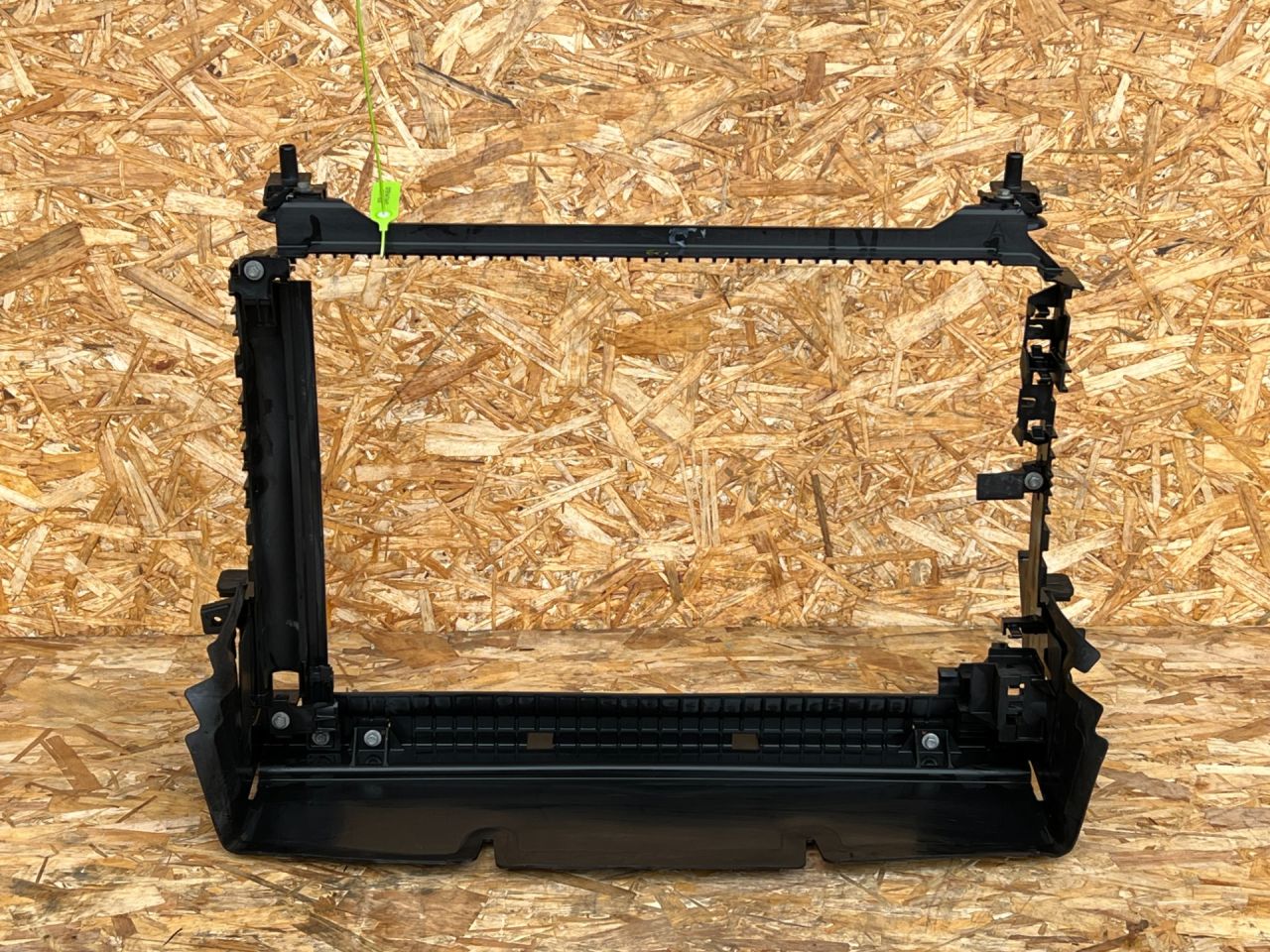 передняя панель крепления облицовки (телевизор) Jaguar XF X260 2016, 2.0 л., дизель, АКПП, седан, T2H39793, GX738A107AB - фото №1