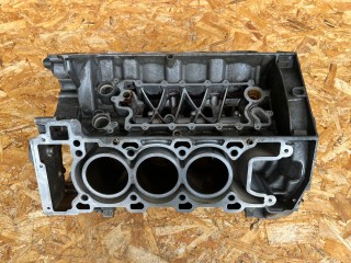 блок цилиндров Land Rover Range Rover Sport 2 поколение L494 2016, 3.0 л., 306PS, бензин, АКПП, внедорожник 5 дв., 306PS, PBFX236015AA