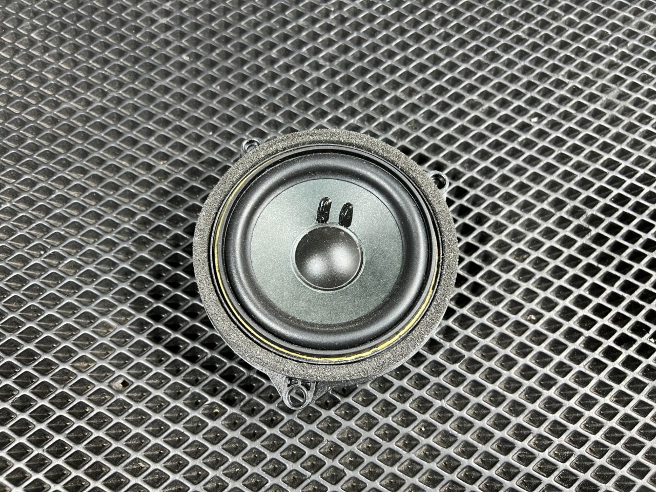 динамик двери BMW 7 серия G11/G12 2017, 3.0 л., B57 D30 A, дизель, АКПП, седан, 65139354085, 9354085 - фото №1