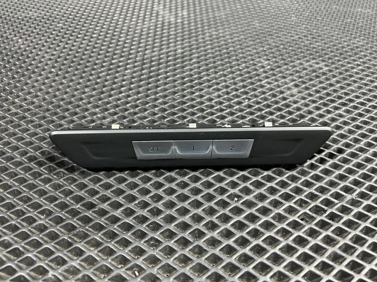 блок управления сиденьем BMW 7 серия G11/G12 2017, 3.0 л., B57 D30 A, дизель, АКПП, седан, 6826731, 61316826731 - фото №1