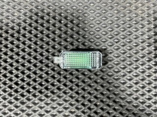 фонарь салона (плафон) Porsche Macan GTS 1 поколение [2-й рестайлинг] 95B 2022, 2.9 л., DGR, бензин, АКПП, внедорожник 5 дв., 4E0947415, 4E0947415A