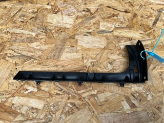 Крепление бампера заднего Audi A8 D4/4H [рестайлинг] 2013, 4.0 л., CEUA, бензин, АКПП, седан, 4H0807453B