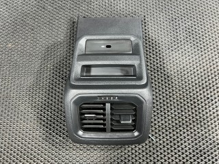 дефлектор обдува салона Volkswagen Taos 1 поколение 2023, 1.5 л., DNKA, бензин, АКПП, внедорожник 5 дв., передний привод, 2GJ864298A, 2GJ863289A