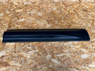 молдинг двери передней левой Land Rover Range Rover Sport 2 поколение L494 2016, 3.0 л., 306PS, бензин, АКПП, внедорожник 5 дв., DK6221065AD, LR044139