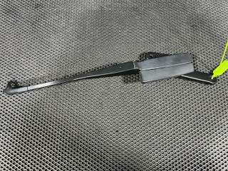 щеткодержатель (поводок стеклоочистителя, дворник) Volkswagen Touareg 2 поколение 2014, 3.0 л., CRCA, дизель, АКПП, внедорожник 5 дв., 7P0955410B