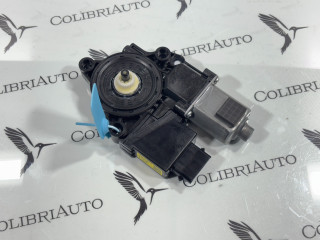 моторчик стеклоподъемника передний правый Kia K5 3 поколение 2022, 1.6 л., G4FP, бензин, АКПП, седан, 82460L3010, 617027104