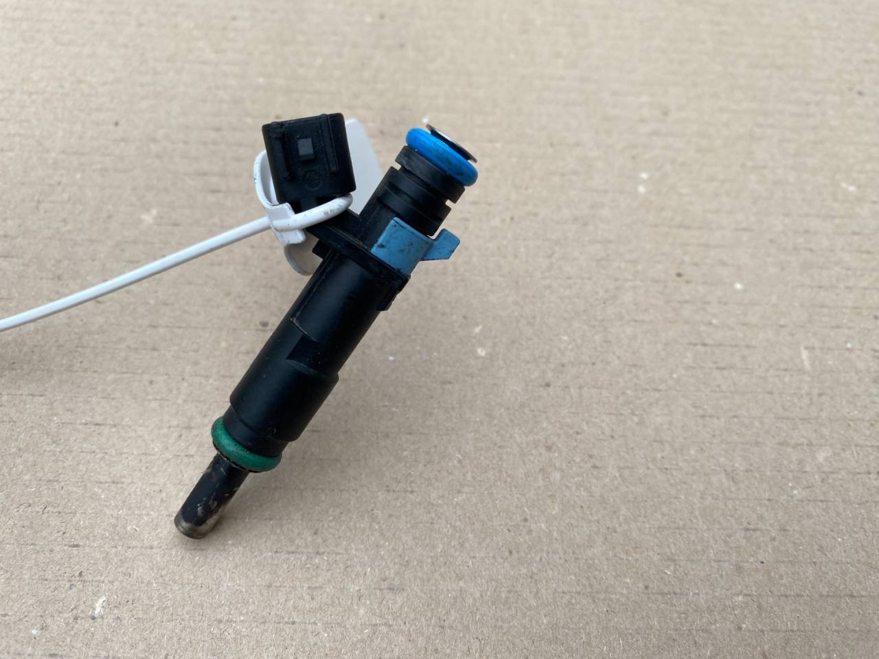 форсунка Ford Bronco Sport 1 поколение 2020, 1.5 л., бензин, АКПП, внедорожник 5 дв., HX7G-9F593-CA - фото №1