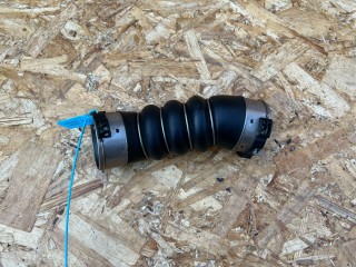 патрубок интеркулера BMW 7 серия G11/G12 2017, 3.0 л., B57 D30 A, дизель, АКПП, седан, 11618571024