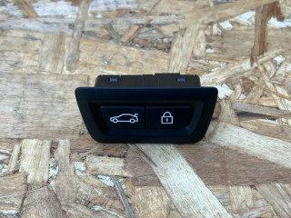 кнопка открытия багажника BMW 7 серия G11/G12 2017, 3.0 л., B57 D30 A, дизель, АКПП, седан, 6131927512102