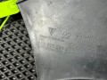 планка под капот Porsche Macan 1 поколение 95B 2015, 3.0 л., MCT.MA, бензин, АКПП, внедорожник 5 дв., 95B806584B - фото №9
