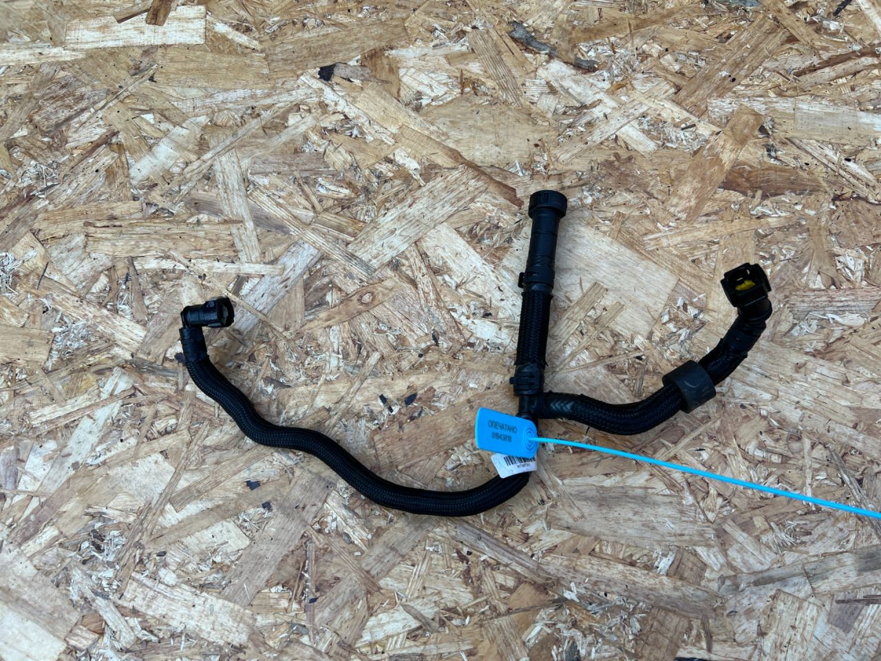 трубка топливная BMW 7 серия G11/G12 (2015 - 2026), бензин, АКПП, седан, 13538571673 - фото №1