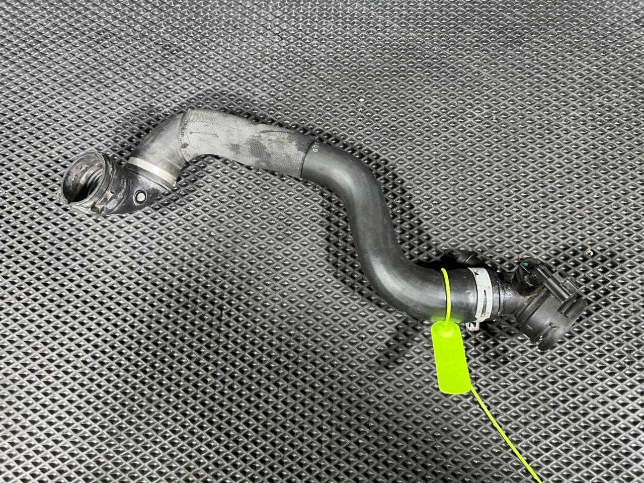 патрубок (трубопровод, шланг) Jaguar XF X260 260 2020, 3.0 л., AJ 126, бензин, АКПП, седан, 8W836A968AB, GX738286CE, T2H3414 - фото №1