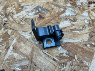 петля двери Volkswagen Tiguan 2 поколение [рестайлинг] 2024, 2.0 л., DTEA, бензин, АКПП, внедорожник 5 дв., полный привод, 8X0831404B