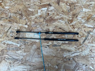 амортизатор крышки багажника (3-5 двери) Audi A8 D4/4H [рестайлинг] 2013, 4.0 л., CEUA, бензин, АКПП, седан, 4H0827551B02S, 4H0827551B