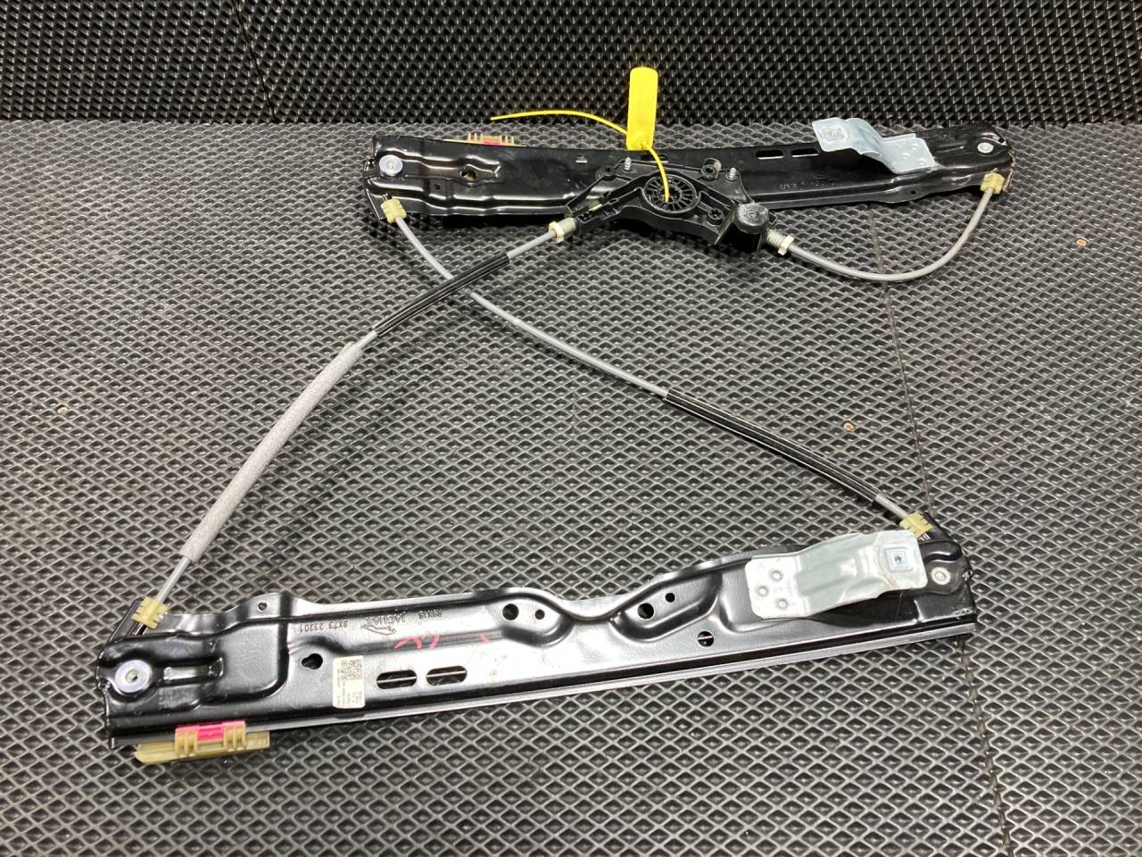 стеклоподъемник передний левый Jaguar XE 1 поколение X760 2017, 5.0 л., 508PN, бензин, АКПП, T4N29081, T4N19511, GX7323201AG - фото №1