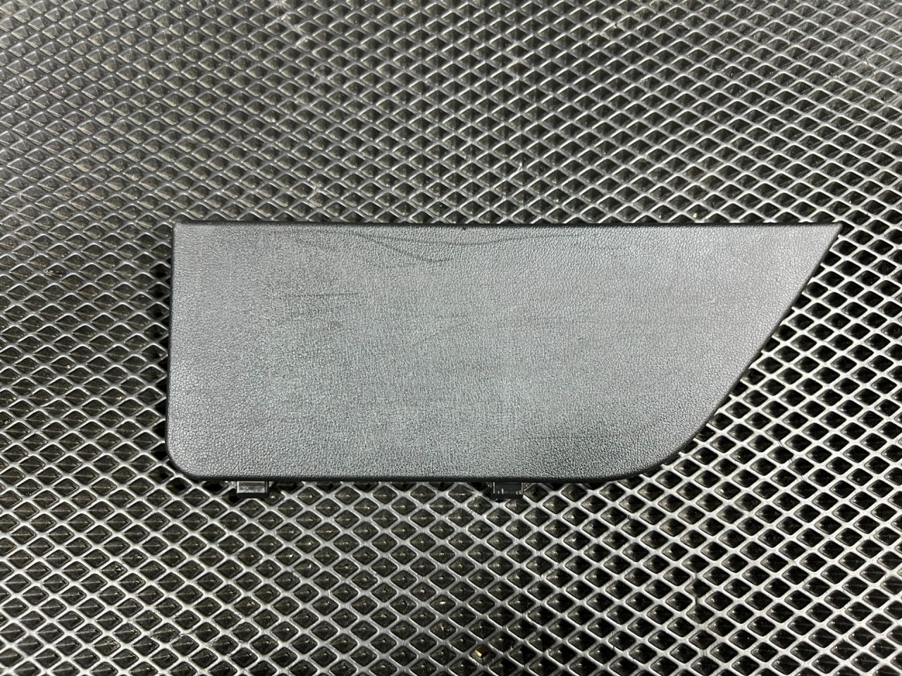 обшивка багажника Kia Sorento 4 поколение 2023, 2.5 л., бензин, АКПП, внедорожник 5 дв., передний привод, 857C1R5000 - фото №1