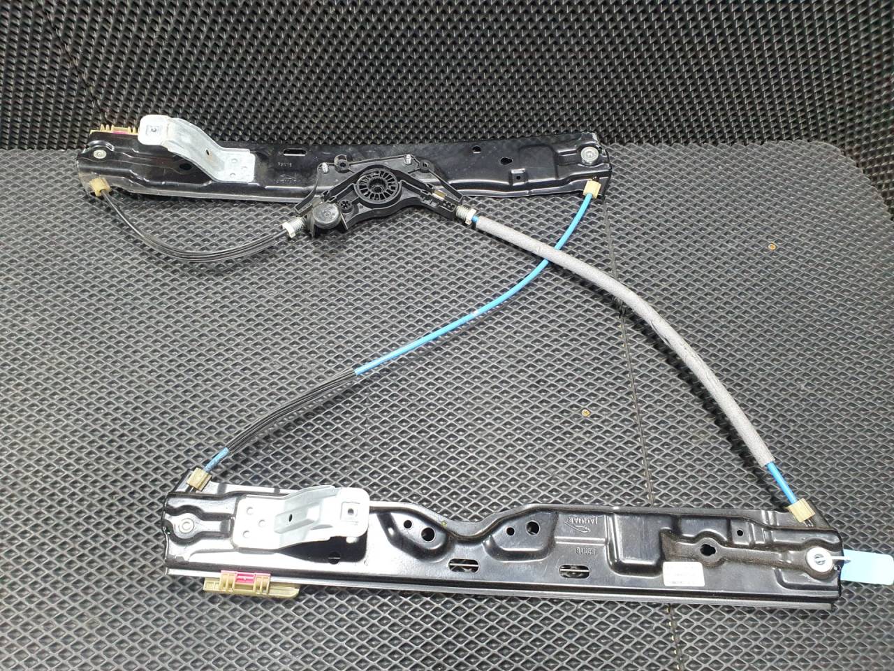 стеклоподъемник передний правый Jaguar XF X260 260 2015, 3.0 л., AJ 126, бензин, АКПП, седан, T2H41147, GX6323200AD, C40292-103 - фото №1