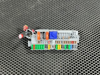 блок предохранителей BMW 7 серия G11/G12 2017, 3.0 л., B57 D30 A, дизель, АКПП, седан, 9350313, 61149350313