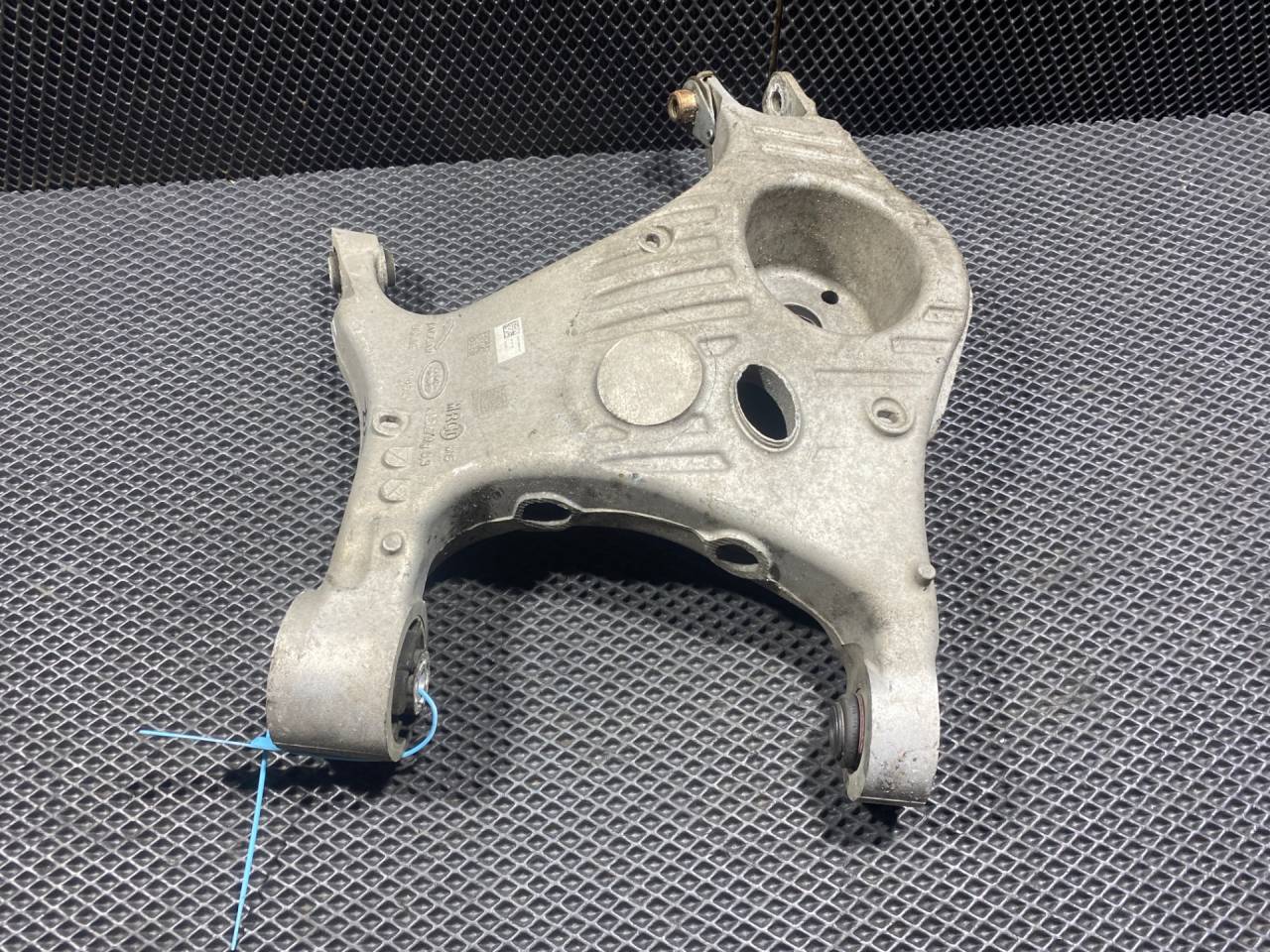 рычаг задний левый Jaguar F-Pace 1 поколение X761 2017, 3.0 л., бензин, АКПП, внедорожник 5 дв., HK83-5B531-AE, T4A30810, T4A8082, LR116285, LR090536 - фото №1