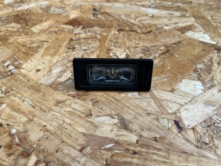 подсветка номера Volkswagen Tiguan 2 поколение [рестайлинг] 2024, 2.0 л., DTEA, бензин, АКПП, внедорожник 5 дв., полный привод, 5NA946021