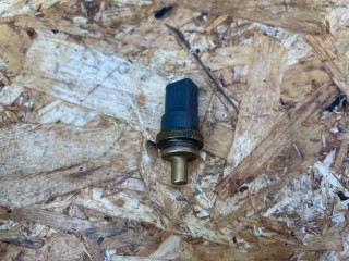 датчик температуры двигателя Audi A8 D4/4H [рестайлинг] 2013, 4.0 л., CEUA, бензин, АКПП, седан, 06A919501A