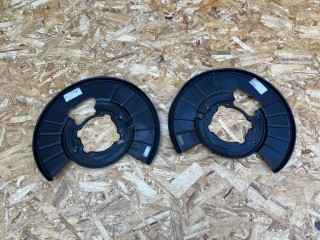 защитный кожух тормозного механизма Porsche Cayenne 958 [рестайлинг] 2016, 4.8 л., M 48.02, бензин, АКПП, внедорожник 5 дв., 7P0609403H, 7P0609404H