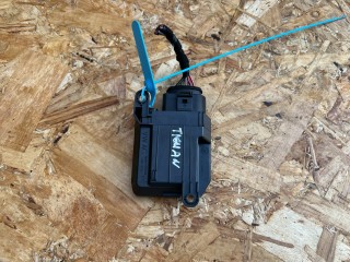 блок управления сиденьем Volkswagen Tiguan 2 поколение [рестайлинг] 2024, 2.0 л., DTEA, бензин, АКПП, внедорожник 5 дв., полный привод, 4M0959339B